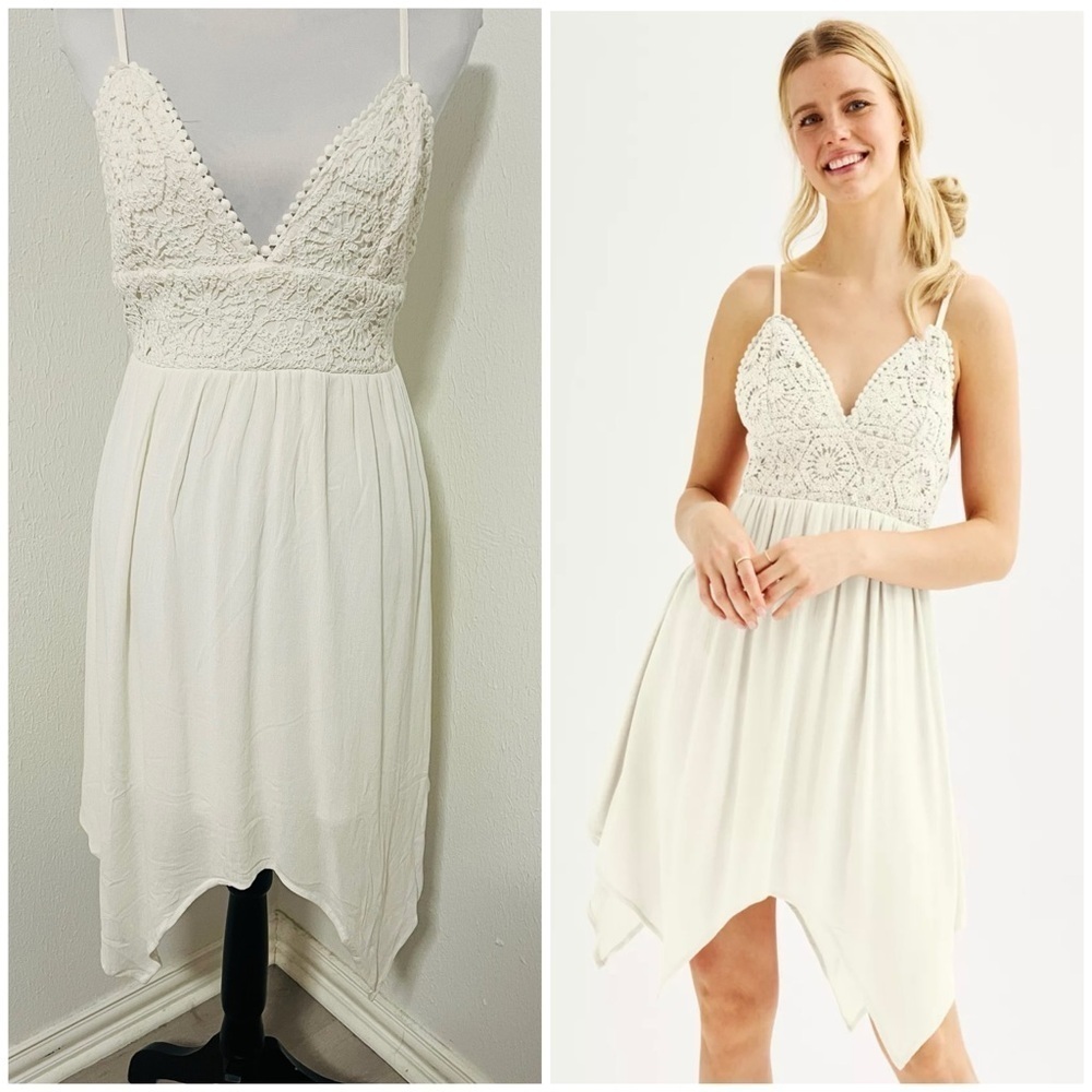 Almost Famous Junior Lrg Women XS Ivory Asymmetrical Tiered Lined Crochet Dress